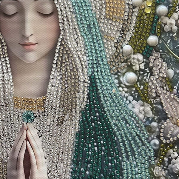 Finished Praying Madonna Diamond Painting 30×40 cm — Marian Prayer Religious Décor — Ready to Ship
